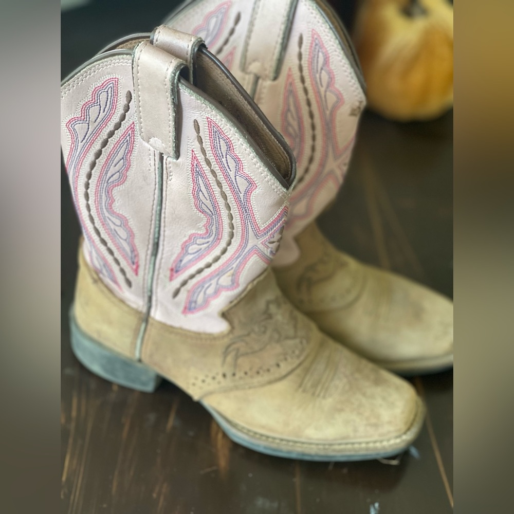 ***Sold** Justin Boots
